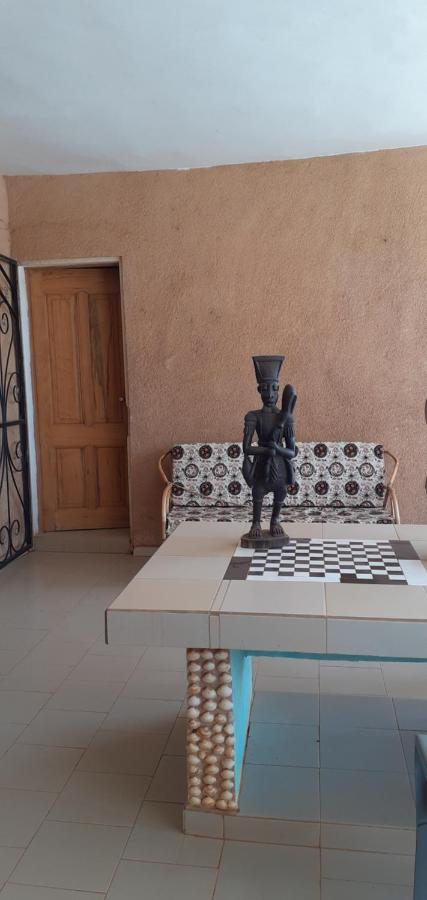 Dekk Jamm, Ou L'On Trouve La Paix Hotel Toubab Dialaw Exterior foto